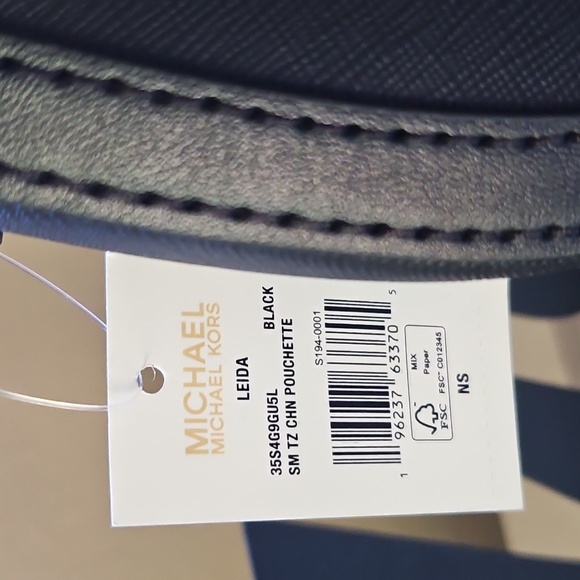 MICHAEL KORS Small LEIDA Pouchette - NWT - Picture 2 of 6